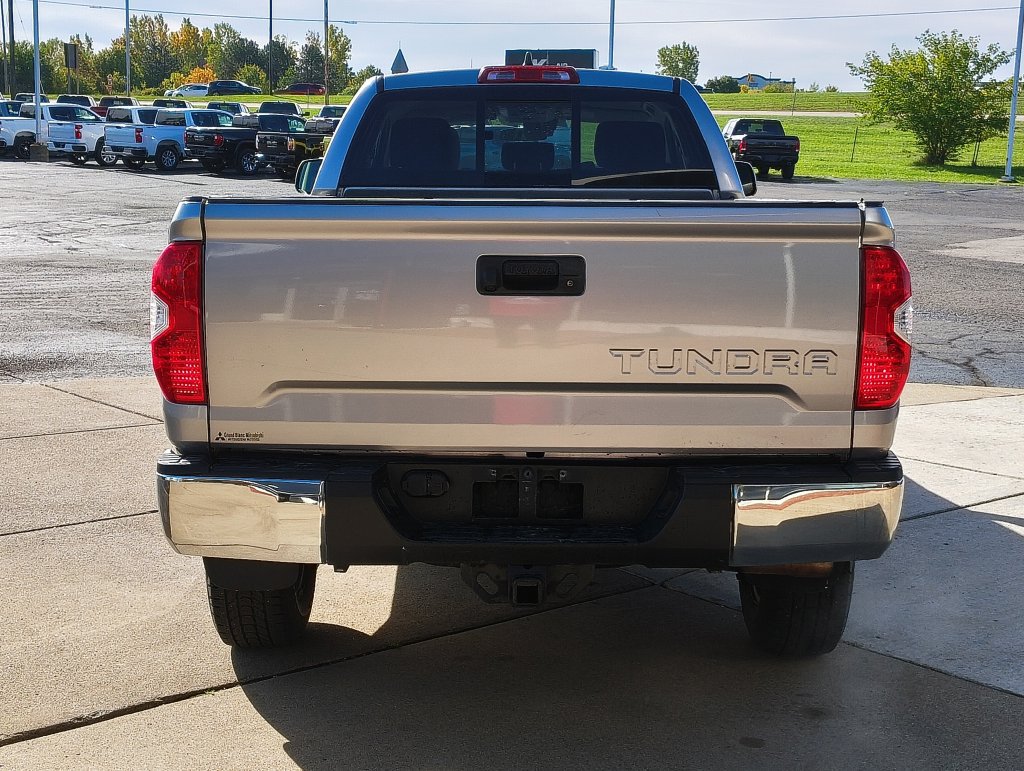 Used 2021 Toyota Tundra SR5 AWD/4WD image 28