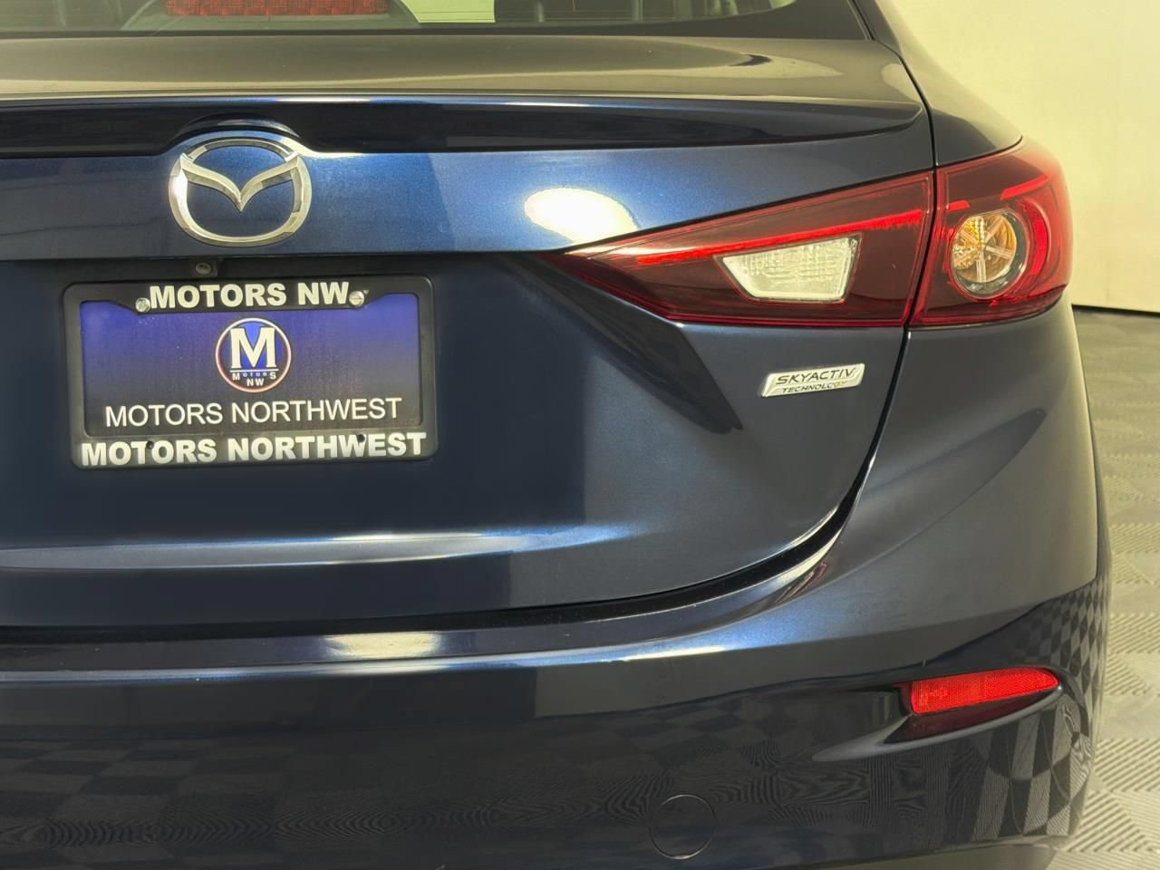 Used 2018 MAZDA MAZDA3 Touring FWD image 25