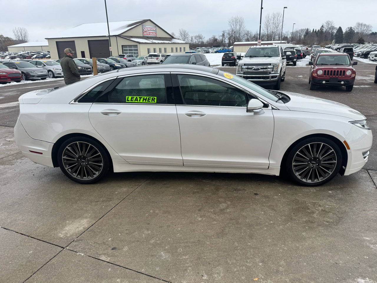 Used 2016 Lincoln MKZ AWD w/ Equipment Group 300A Reserve image 4