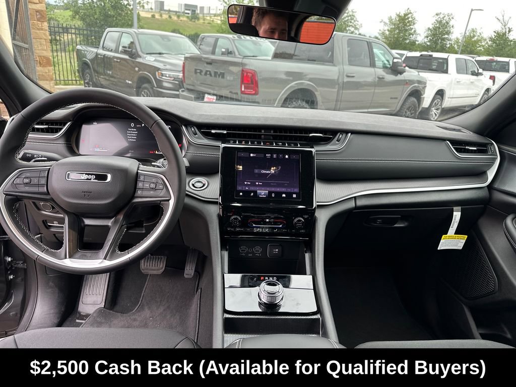 New 2026 Jeep Grand Cherokee Laredo RWD image 29