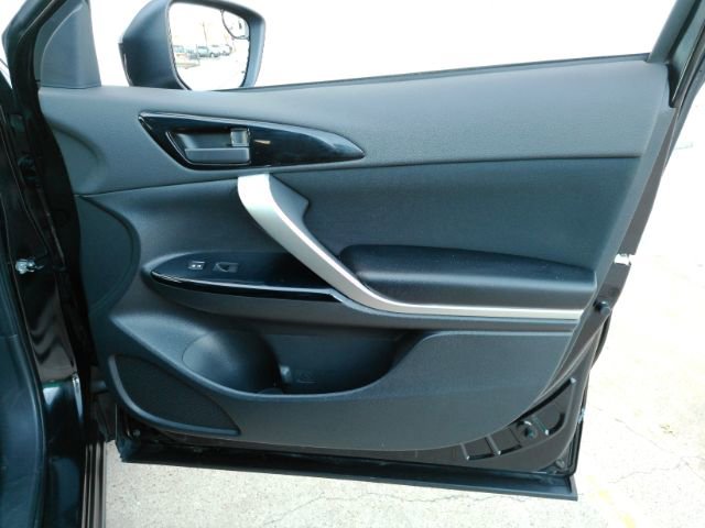 Used 2024 Mitsubishi Eclipse Cross LE image 19