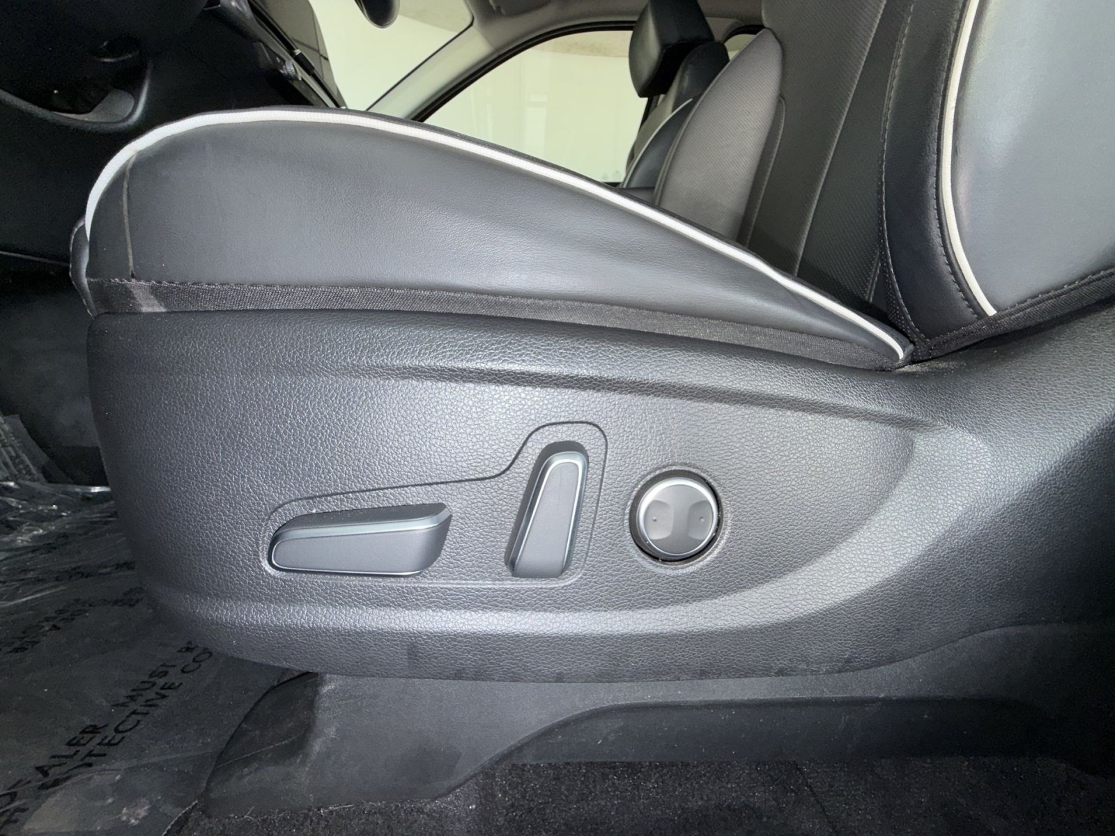 Used 2023 Hyundai Palisade SEL AWD/4WD image 14