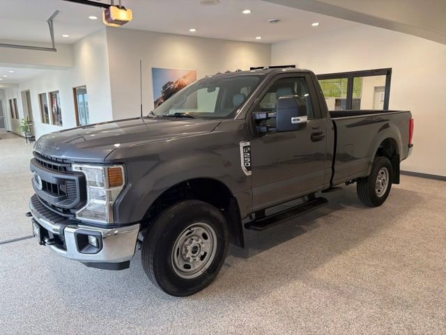 Used 2022 Ford F250 XL w/ Power Equipment Group AWD/4WD image 3