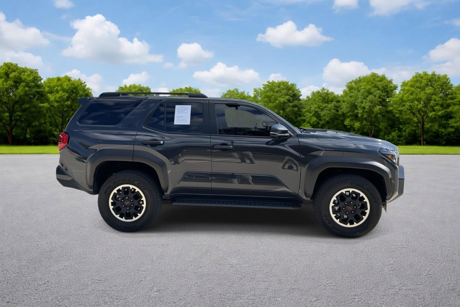 Used 2026 Toyota 4Runner TRD Off-Road Premium AWD/4WD image 2