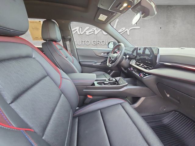 Used 2025 Chevrolet Equinox RS w/ Convenience Package III image 24