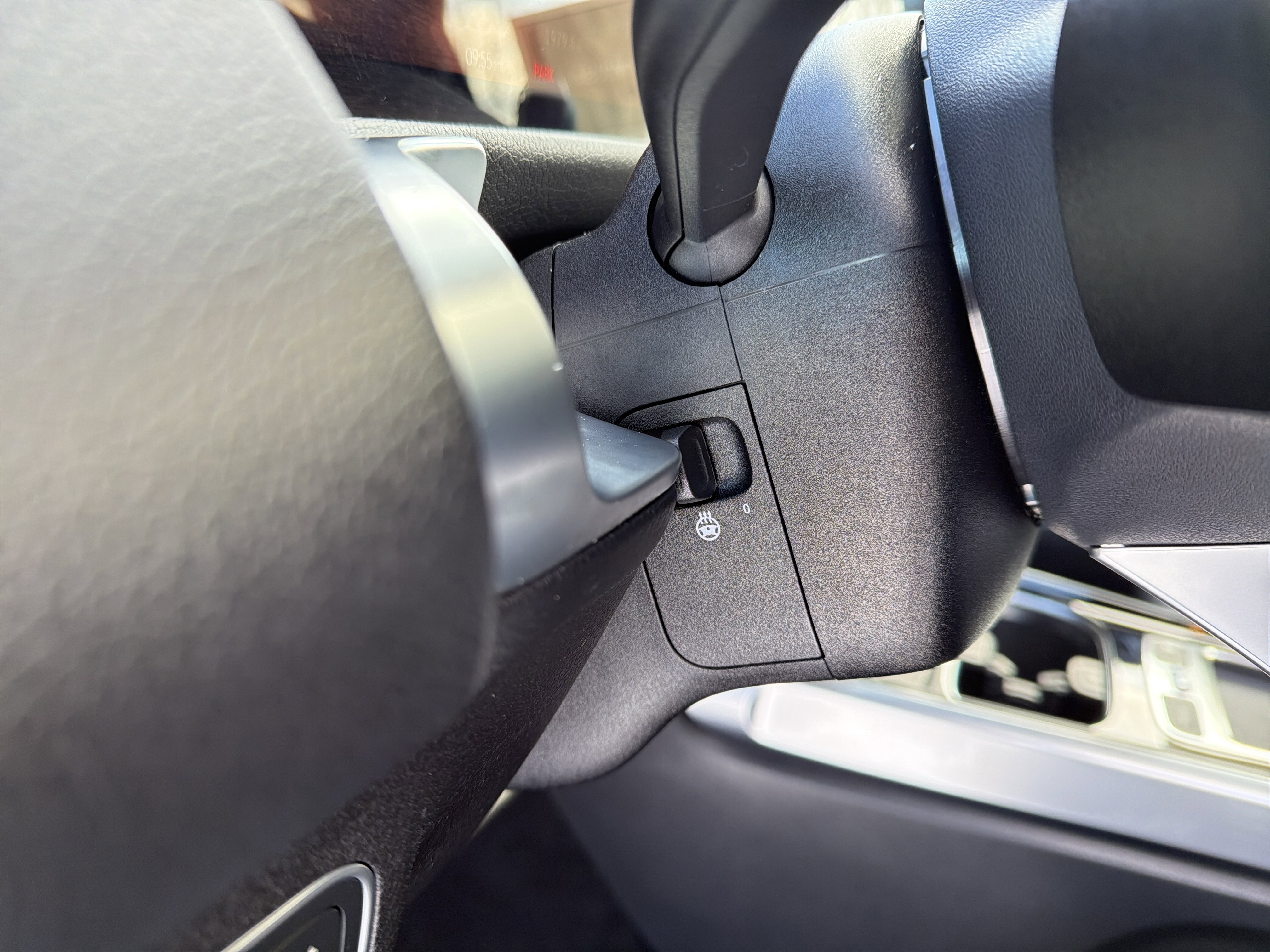 Used 2026 Mercedes-Benz GLB 250 4MATIC image 16