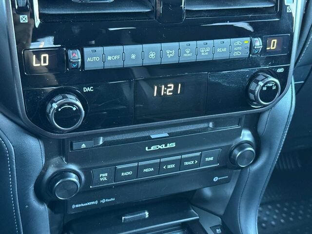 Used 2022 Lexus GX 460 w/ Black Line Special Edition AWD/4WD image 26
