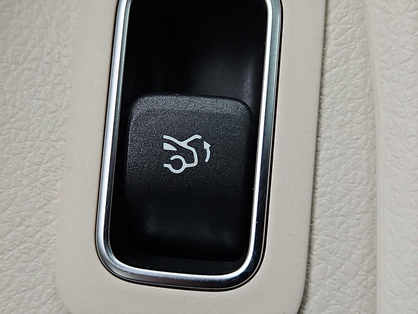 Used 2023 Mercedes-Benz CLA 250 4MATIC image 23