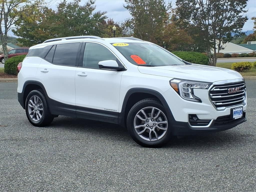 Used 2024 GMC Terrain SLT
