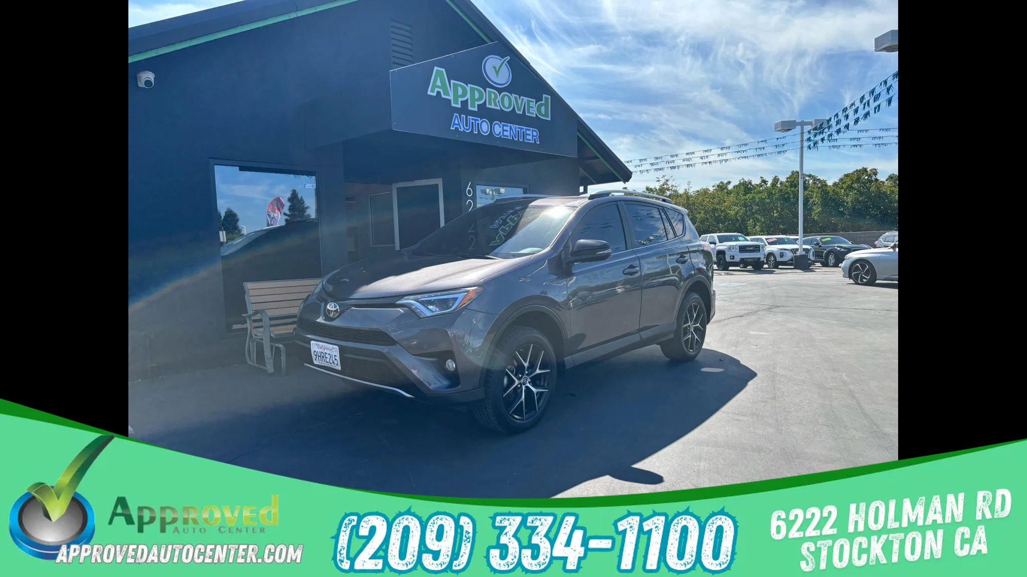 Used 2017 Toyota RAV4 SE