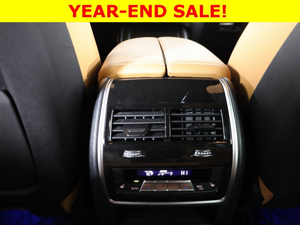 Used 2023 BMW X7 xDrive40i w/ Executive Package image 29
