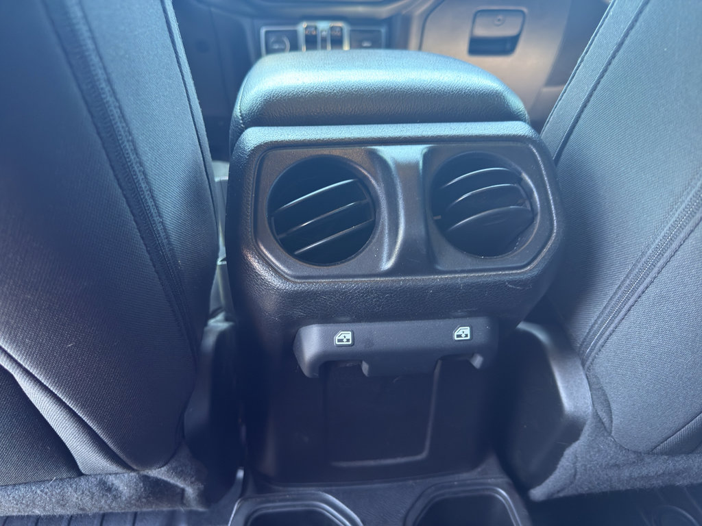 Used 2020 Jeep Wrangler Unlimited Sport AWD/4WD image 8