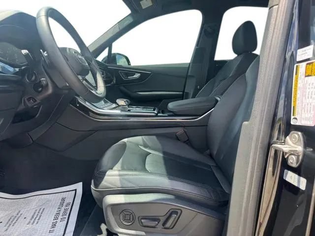Used 2023 Audi Q7 3.0T Premium Plus AWD/4WD image 9