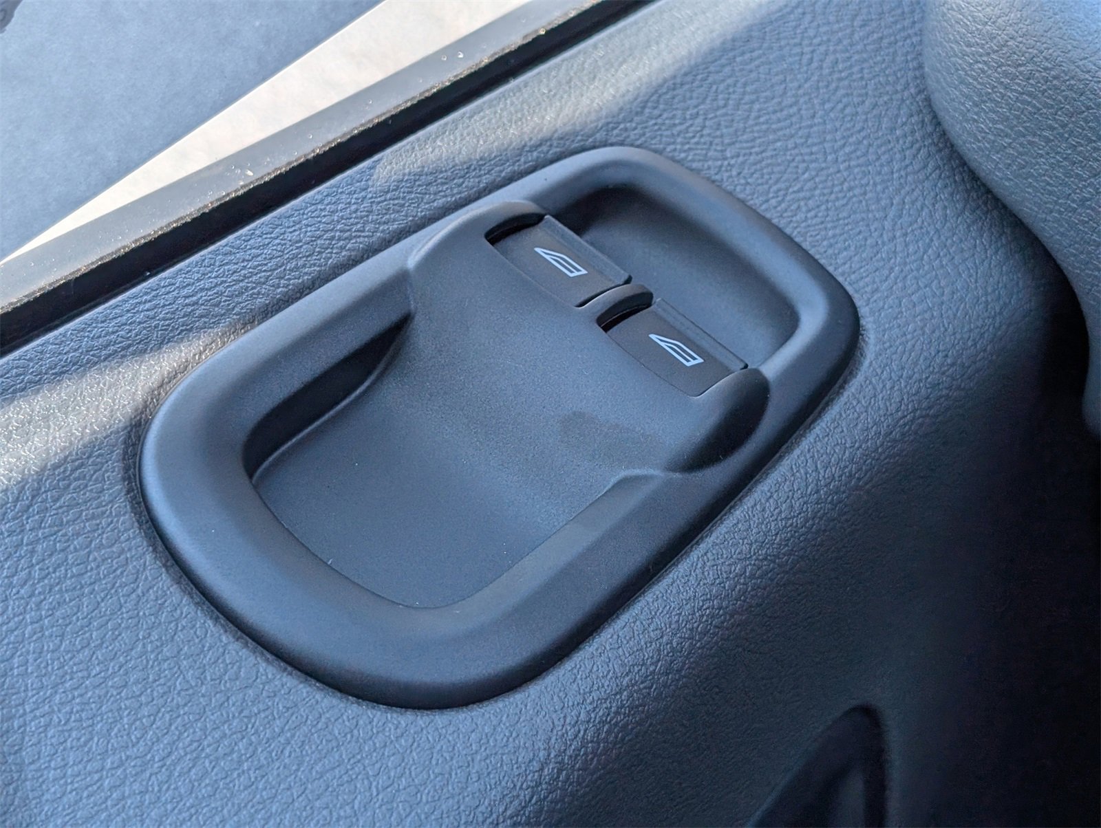 New 2025 Ford Transit 150 Low Roof image 19