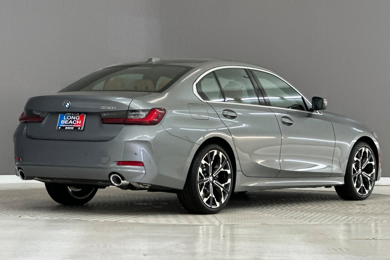 New 2026 BMW 330i Sedan w/ Premium Package RWD image 8
