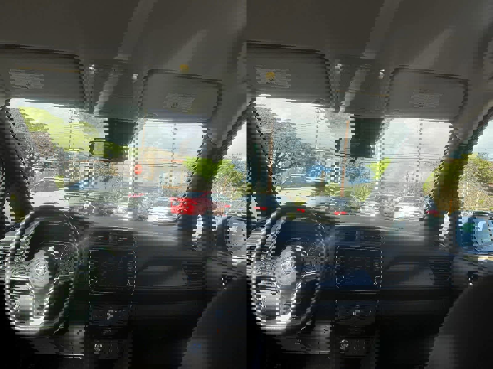 Certified 2020 Nissan Leaf SV image 10