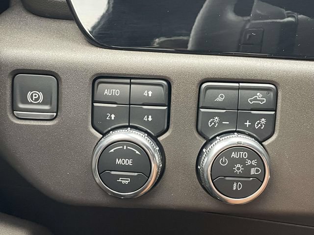 Certified 2024 GMC Sierra 1500 SLT w/ SLT Premium Package AWD/4WD image 24