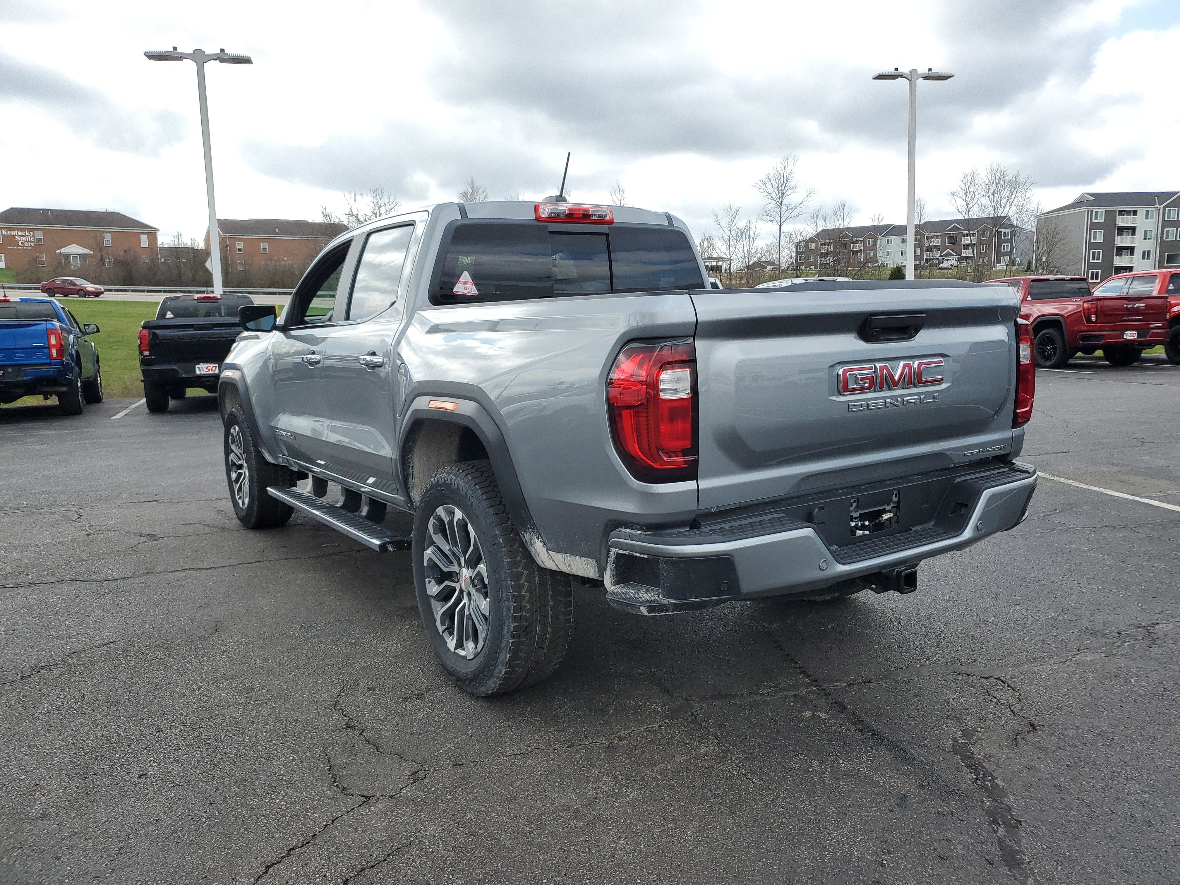 New 2026 GMC Canyon Denali image 7