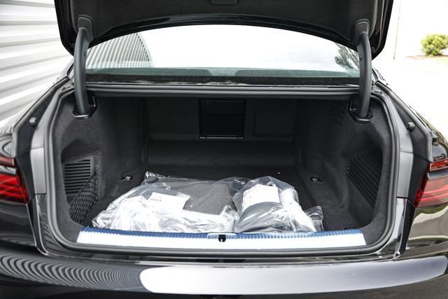 New 2026 Audi S8 image 32
