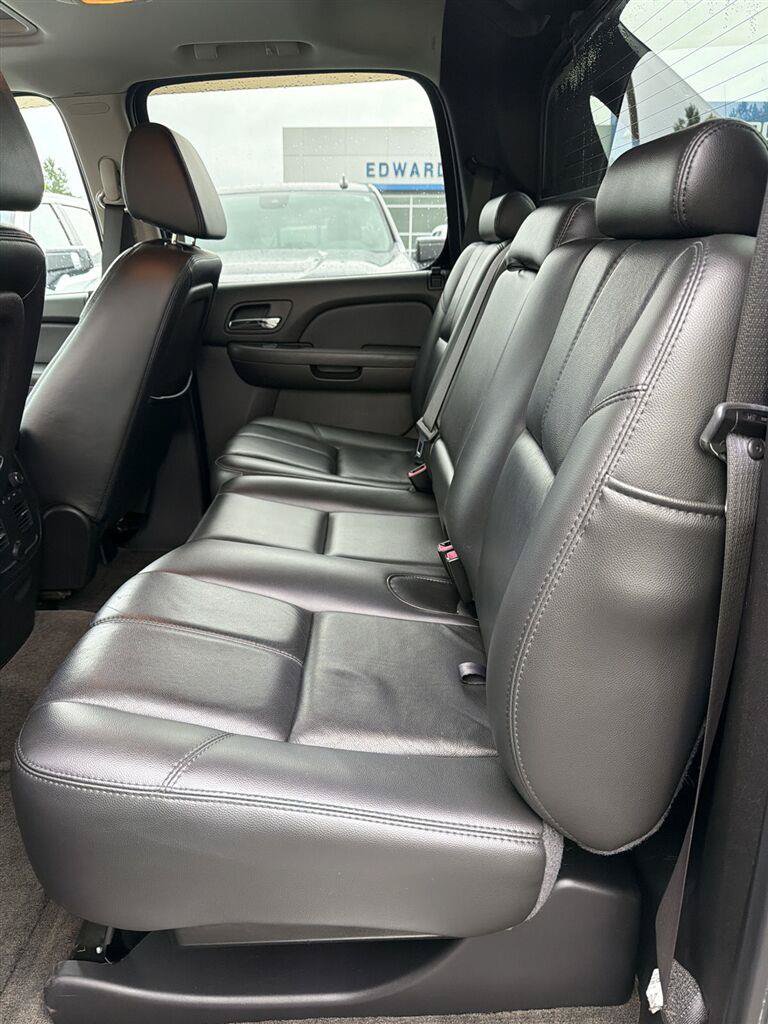 Used 2008 Chevrolet Avalanche LT w/ LT Preferred Equipment Group RWD image 25