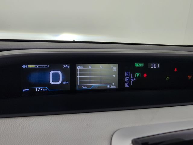 Used 2016 Toyota Prius Three Touring w/ Preferred Accessory Package FWD image 24