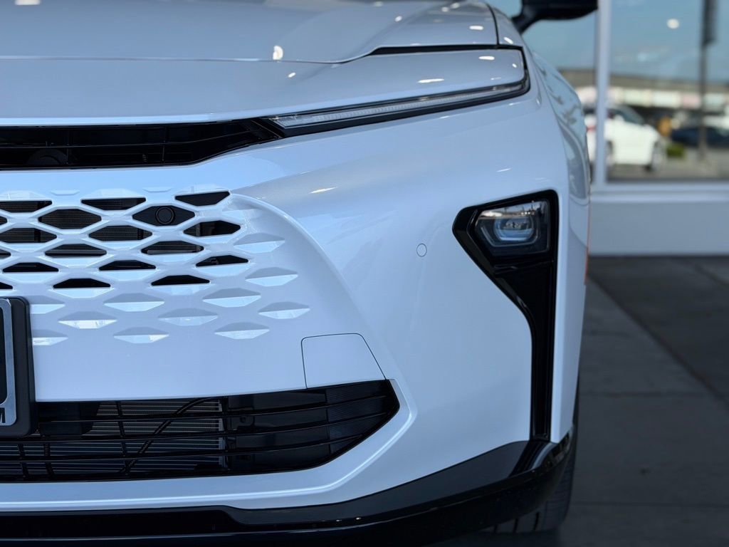 New 2026 Toyota Crown Signia AWD/4WD image 5