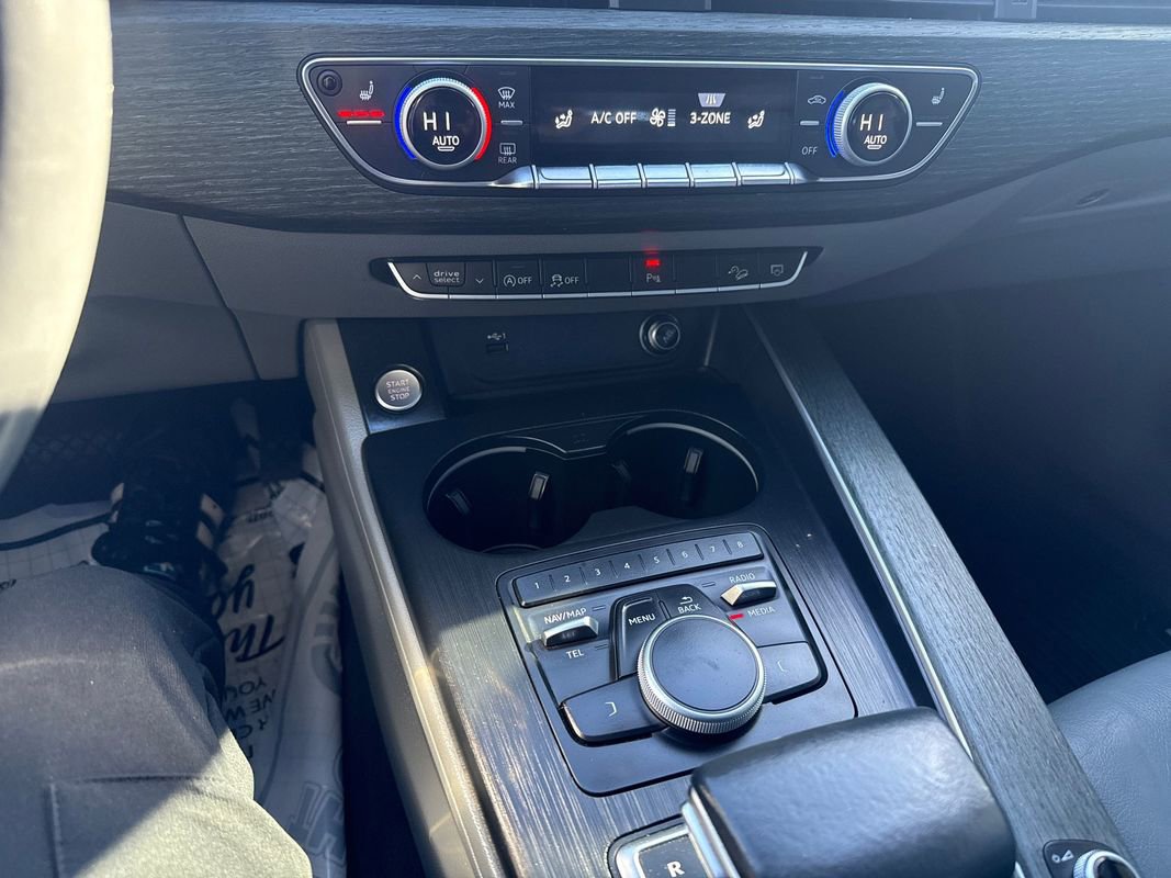 Used 2018 Audi A4 2.0T allroad Premium Plus w/ Premium Plus Package image 23