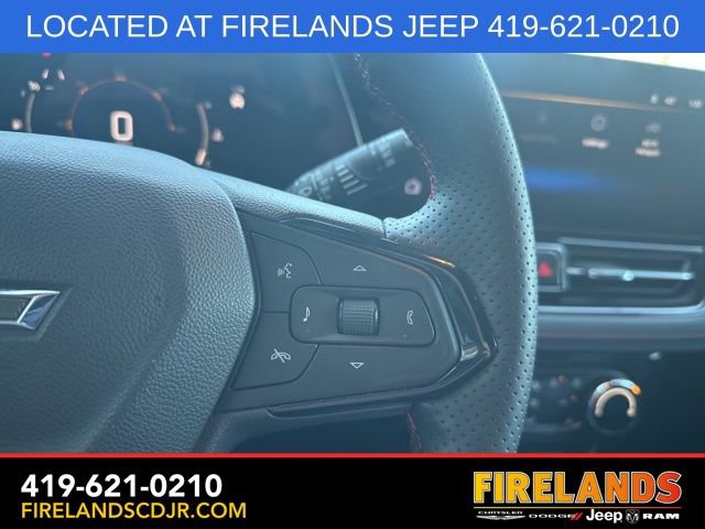 Used 2024 Chevrolet TrailBlazer RS w/ Driver Confidence Package image 22