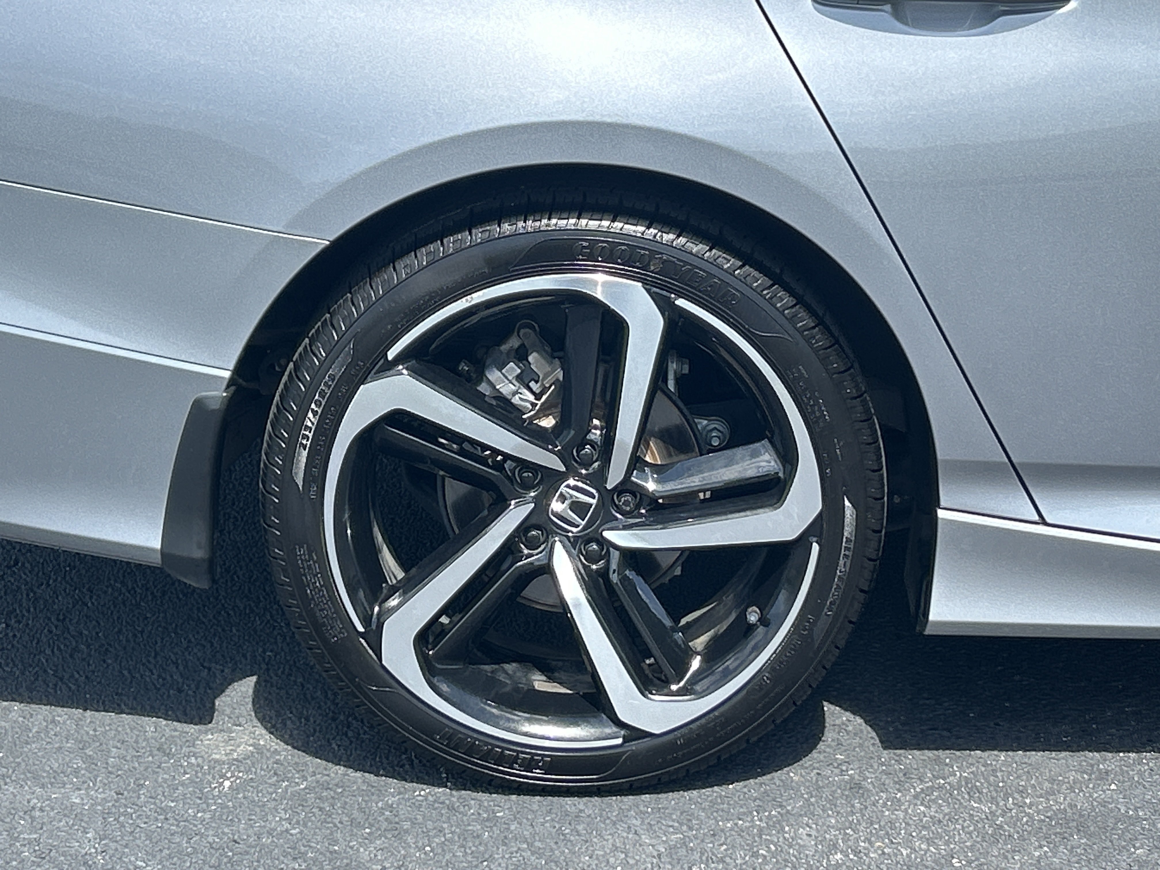Used 2021 Honda Accord Sport image 34