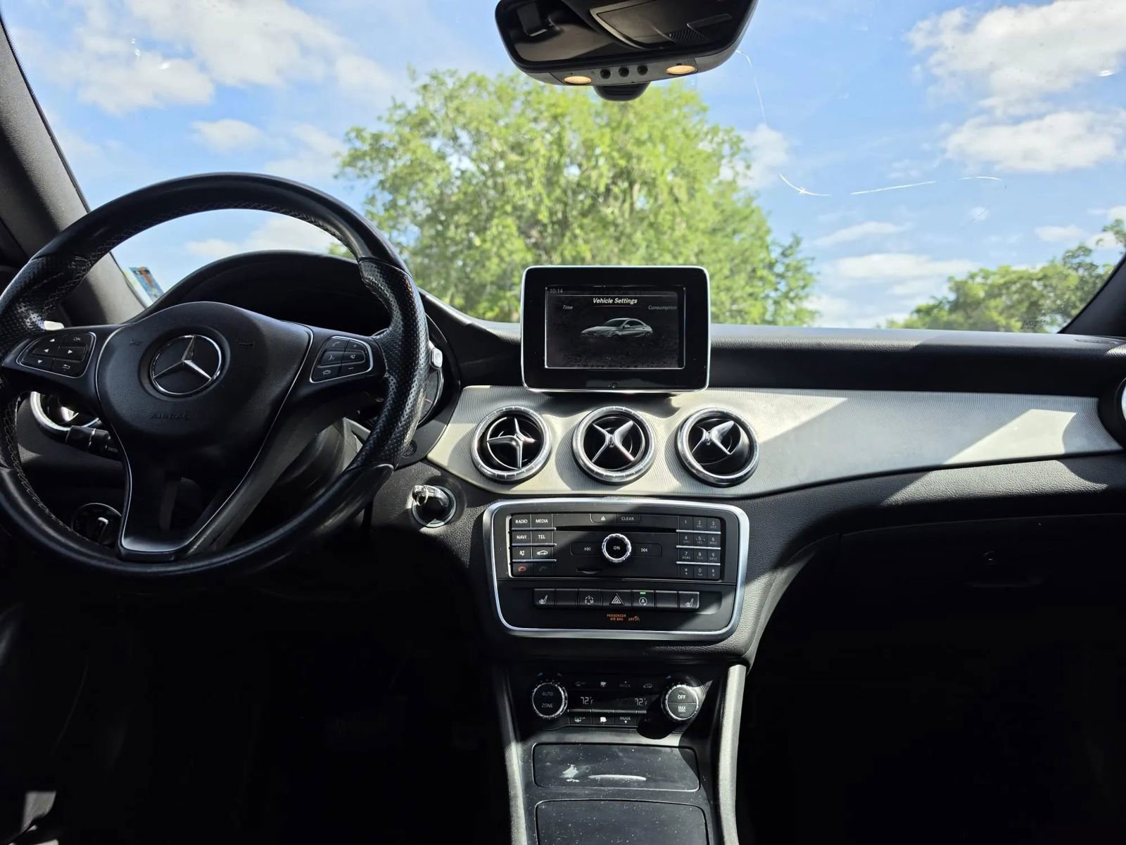 Used 2015 Mercedes-Benz CLA 250 image 11