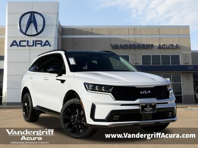 Used 2023 Kia Sorento SX