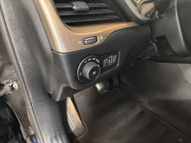 Certified 2017 Jeep Cherokee Limited image 15