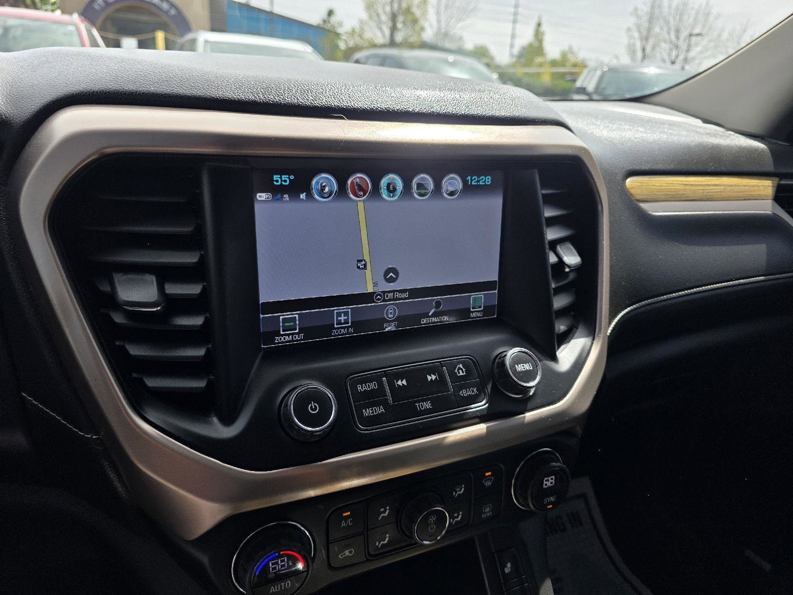 Used 2018 GMC Acadia Denali AWD/4WD image 19