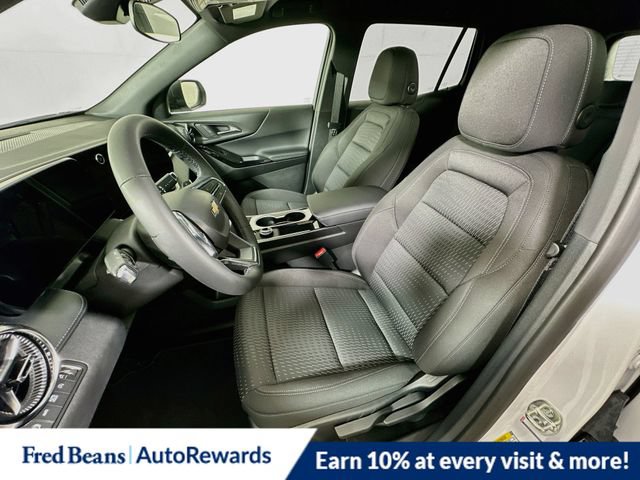 New 2027 Chevrolet Equinox LT AWD/4WD image 17