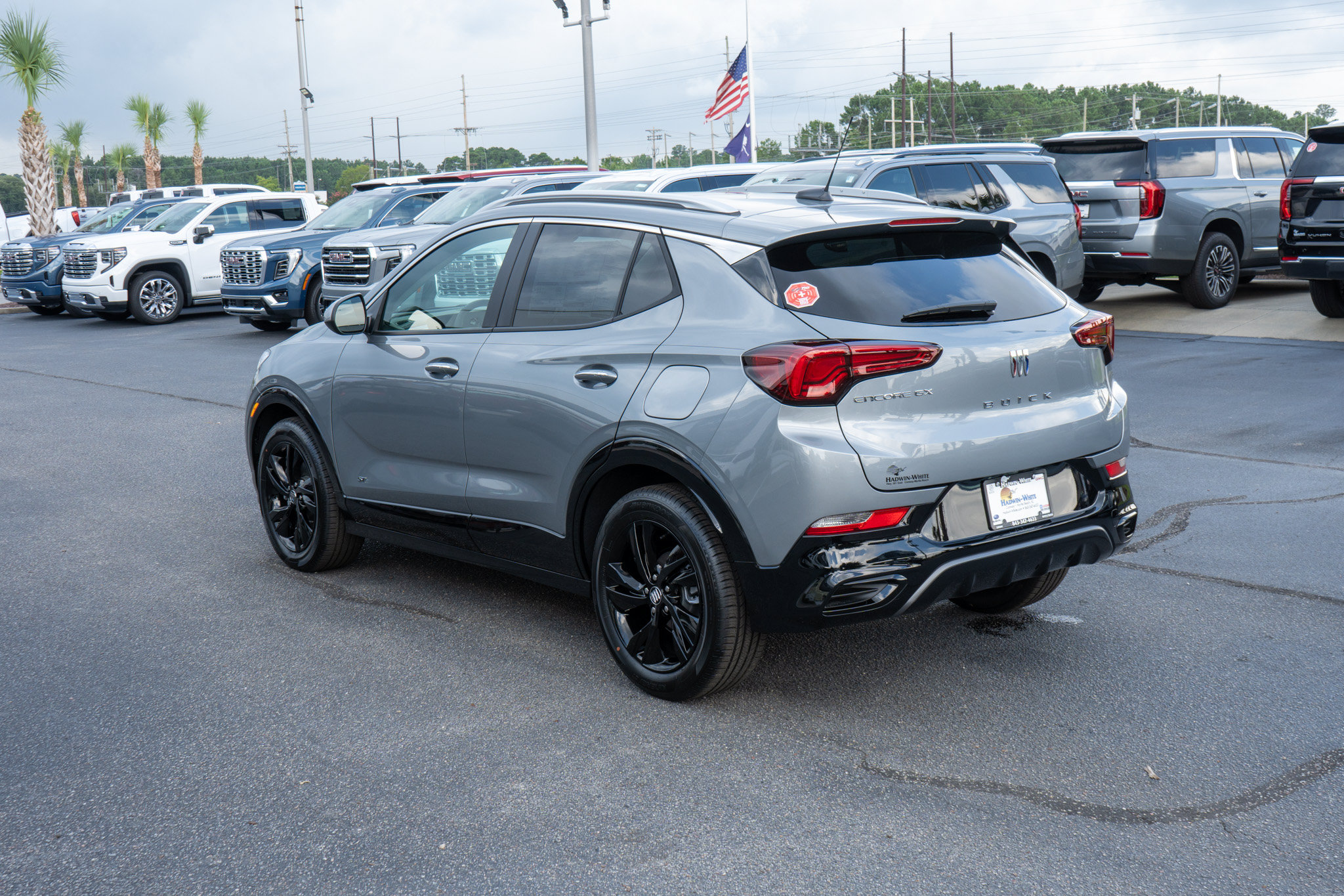 New 2026 Buick Encore GX Sport Touring w/ Comfort Package FWD image 5