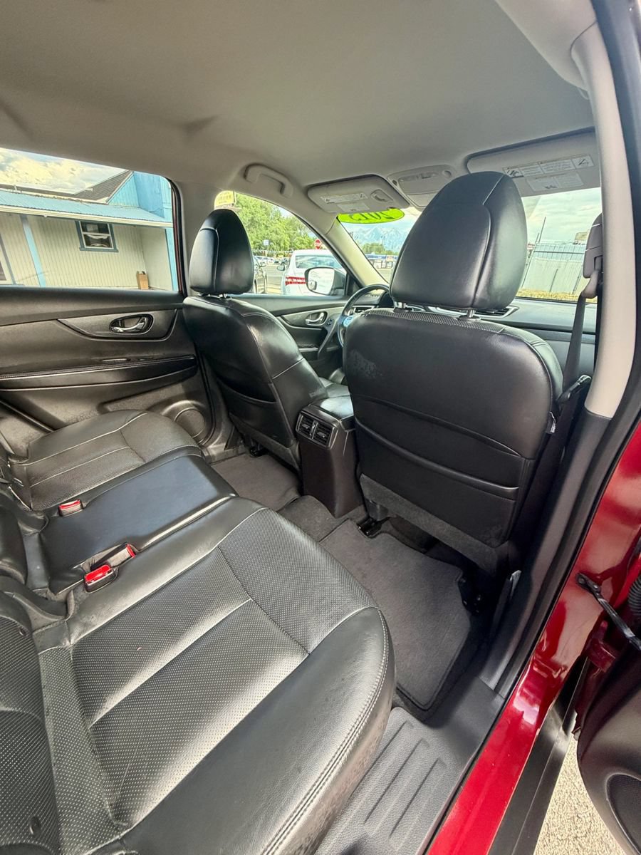 Used 2015 Nissan Rogue SL AWD/4WD image 17
