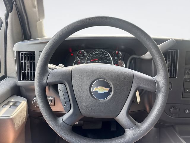 New 2026 Chevrolet Express 4500 w/ Power Convenience Package RWD image 13