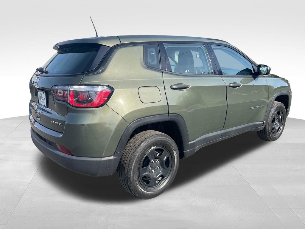 Used 2019 Jeep Compass Sport AWD/4WD image 7