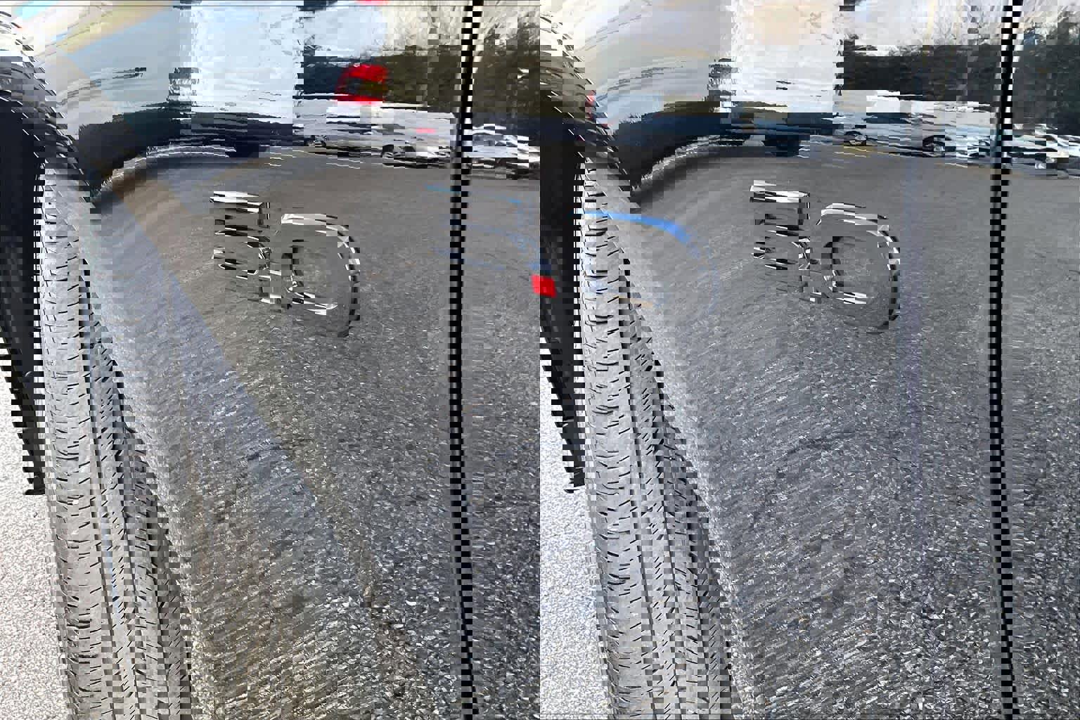 Used 2021 Ford Mustang GT Premium w/ Equipment Group 401A image 8