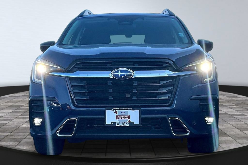 Used 2024 Subaru Ascent Touring AWD/4WD image 2