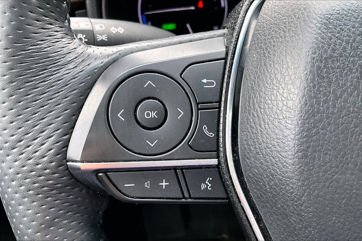 Used 2021 Toyota Avalon Limited w/ Advanced Safety Package FWD image 21