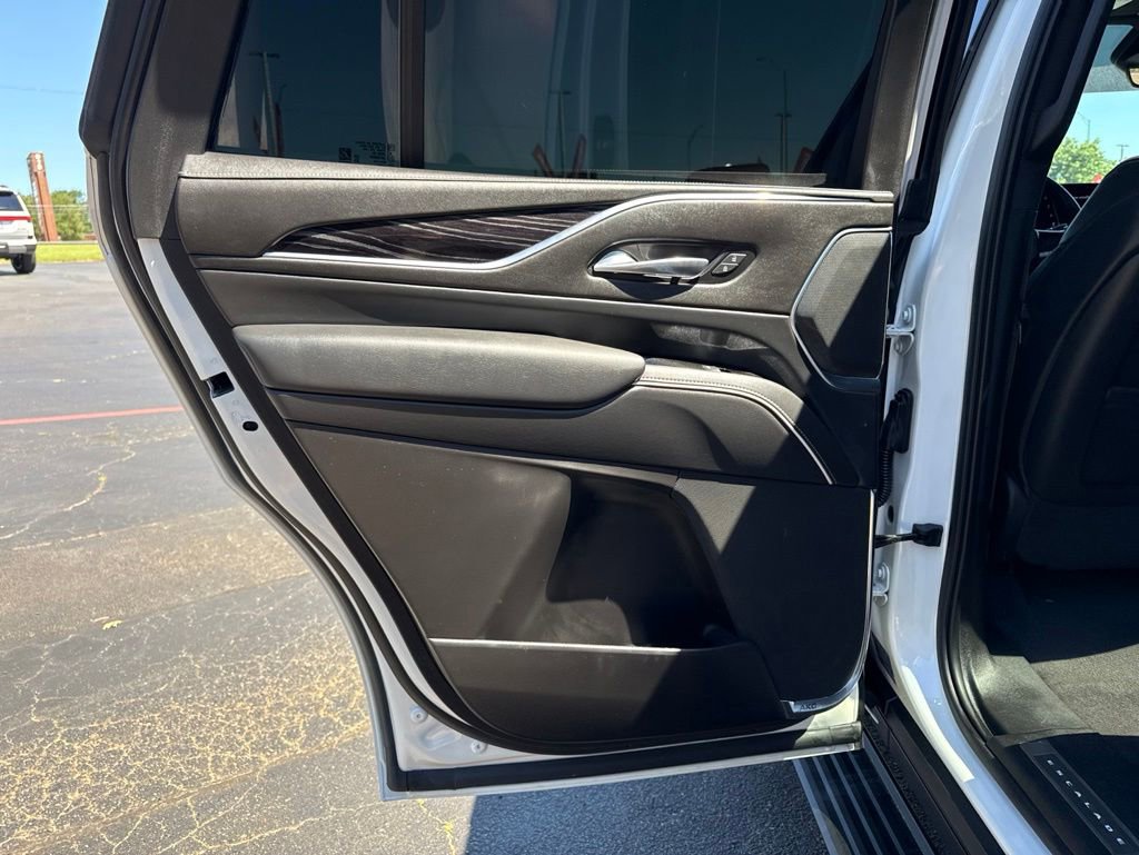 Used 2022 Cadillac Escalade Sport w/ Touring Package AWD/4WD image 29