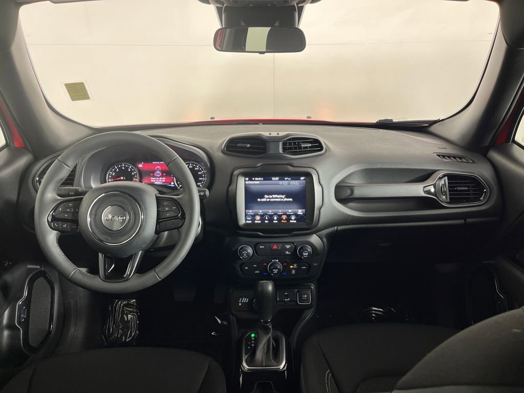 Used 2022 Jeep Renegade Altitude image 18