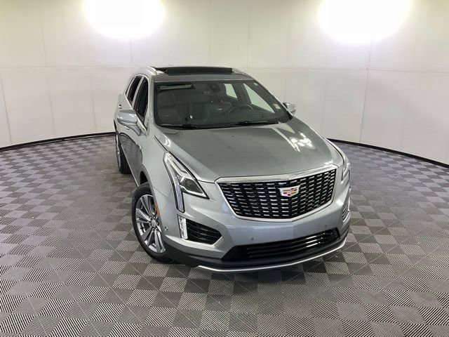 Used 2025 Cadillac XT5 Premium Luxury w/ Technology Package image 38