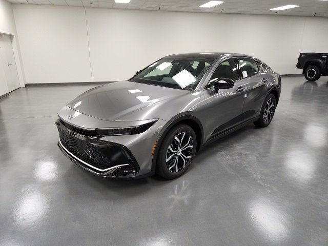 New 2026 Toyota Crown Limited image 2