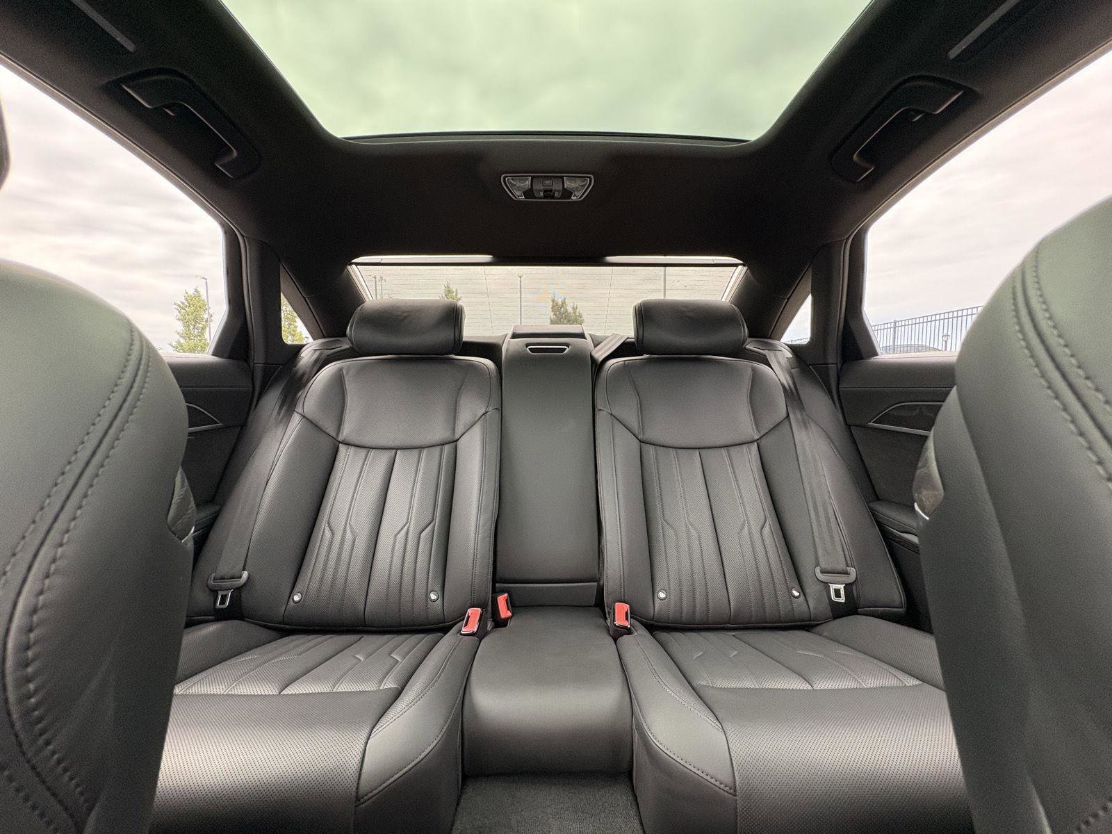 Certified 2023 Audi A8 L 3.0T AWD/4WD image 18