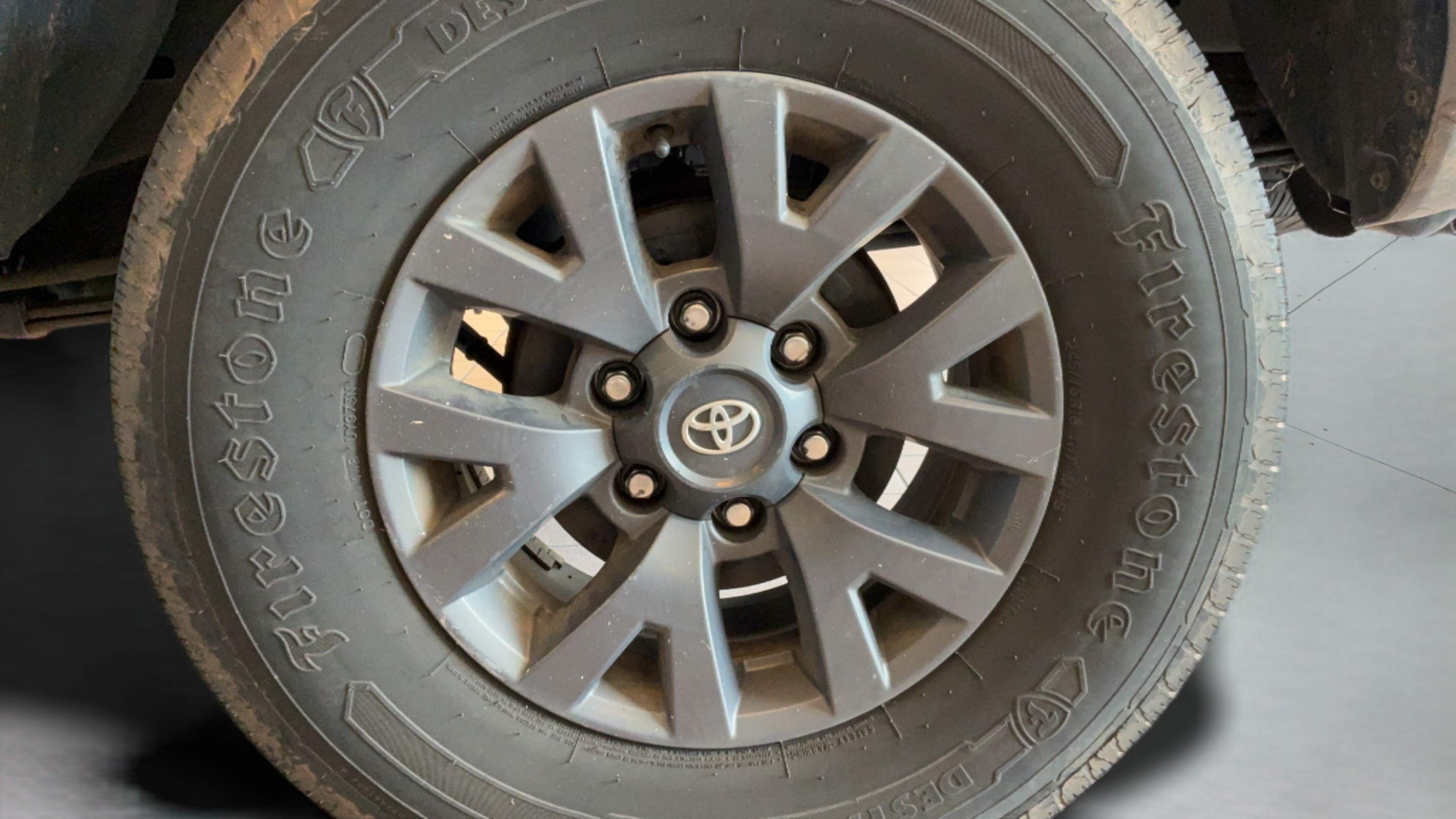 Used 2021 Toyota Tacoma SR5 RWD image 33