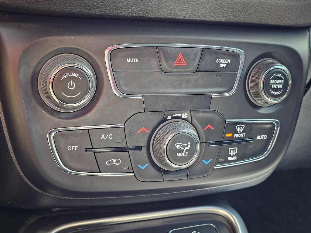 Used 2018 Jeep Compass Latitude w/ Popular Equipment Group image 25