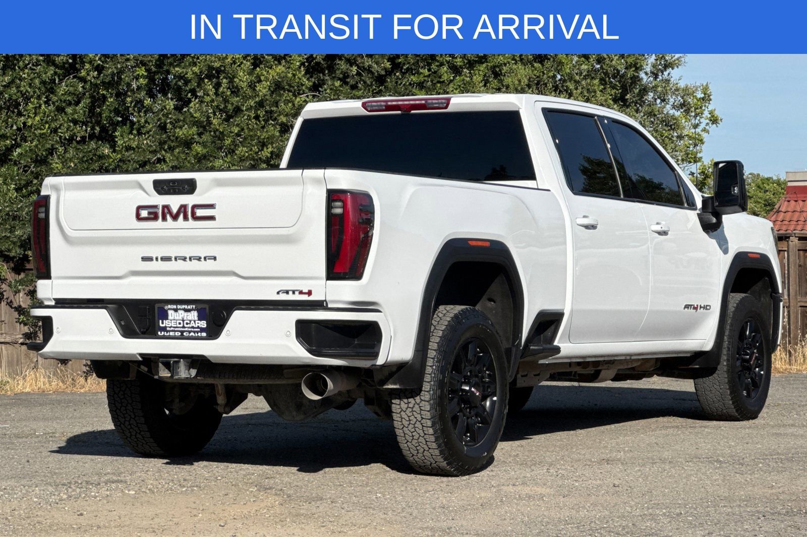 Used 2025 GMC Sierra 2500 AT4 AWD/4WD image 4