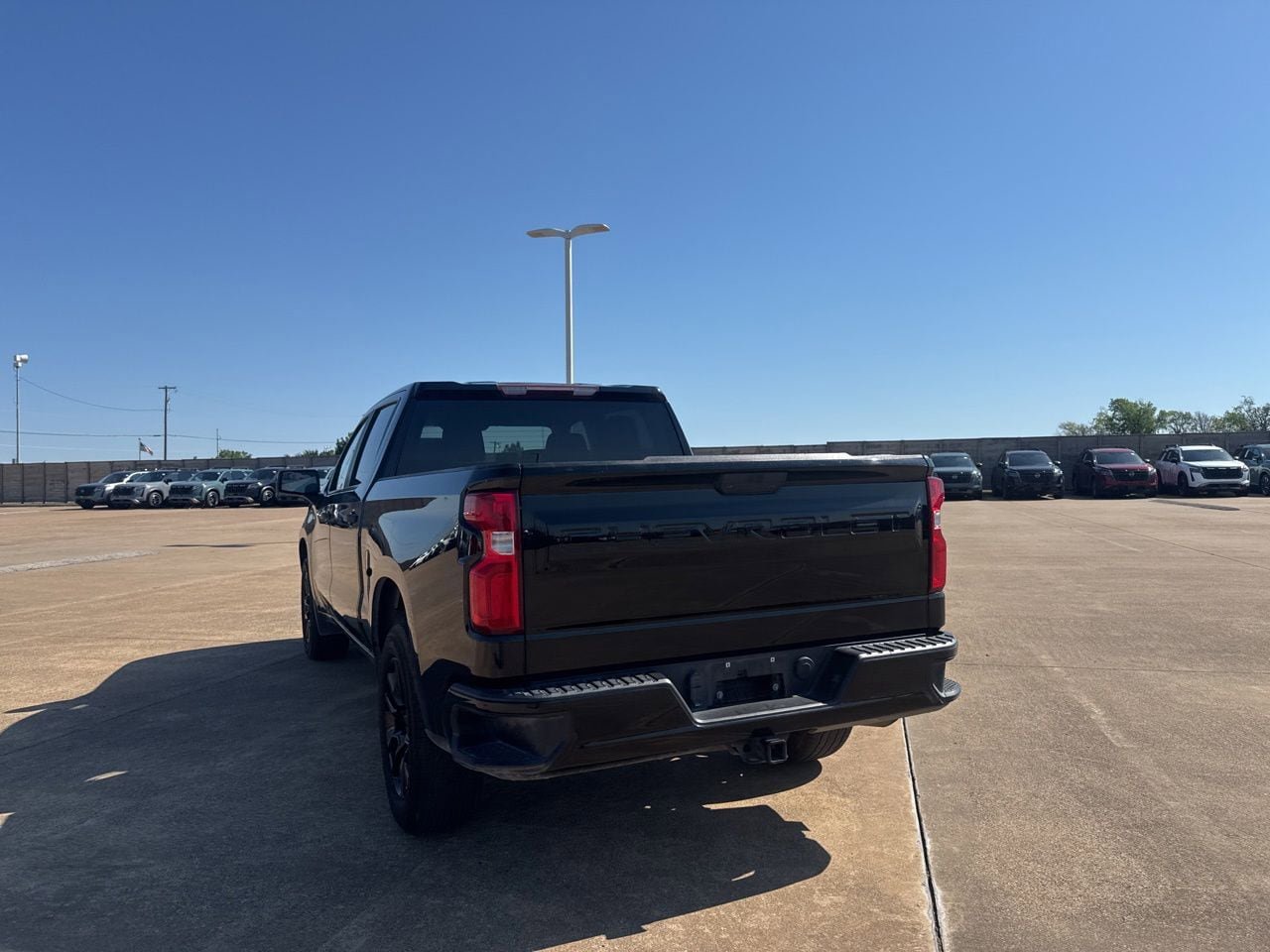 Used 2021 Chevrolet Silverado 1500 Custom RWD image 18